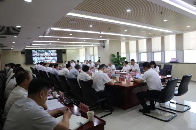 喜获一批全市突出单位和个人，，，来给武汉城投清静生产事情点个赞！-集团动态-武汉城投集团 