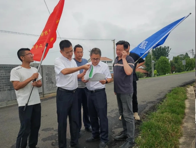 喜获一批全市突出单位和个人，，，来给武汉城投清静生产事情点个赞！-集团动态-武汉城投集团 